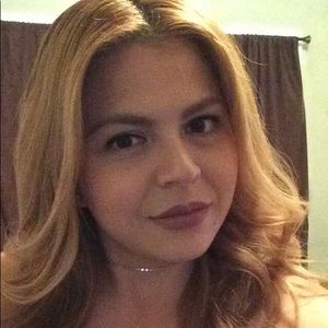 Meet your Posher, Scarlett